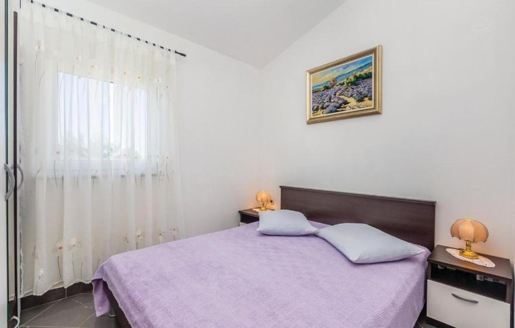 Apartmani Ivankovic Karlobag Esterno foto